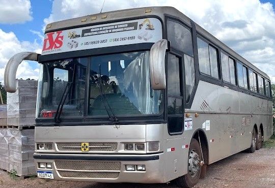 Ônibus para Transporte de Equipes - LVS Fábrica de Artefatos